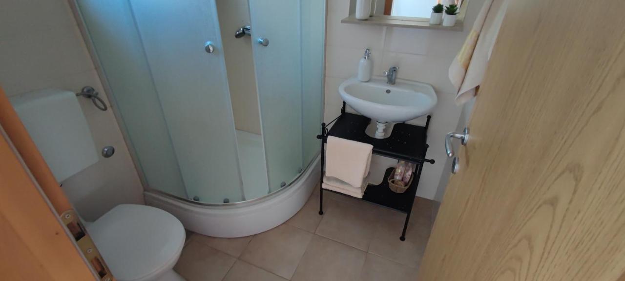 Apartman Mila Маріна Екстер'єр фото